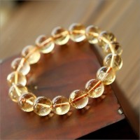 Nơi bán vòng tay thạch anh vàng chất lượng hàng đầu tại Hà Nội